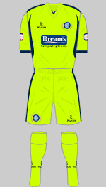 WYCOMBE WANDERERS 2012-13 THIRD KIT